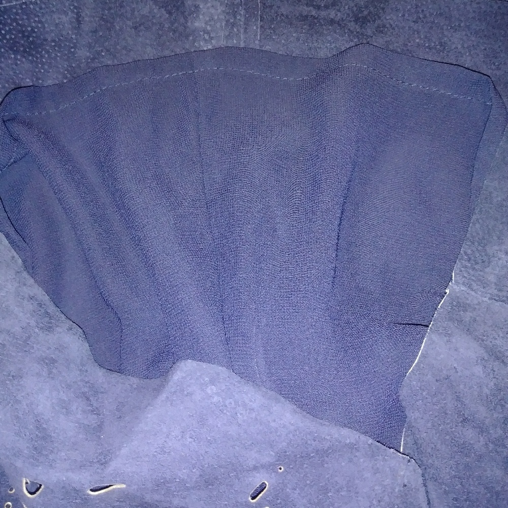 Dress - Picture 5 of 6